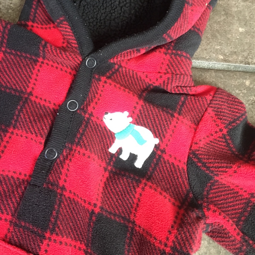⛄️ Carter’s Buffalo 🐃 Plaid One Piece with Hood